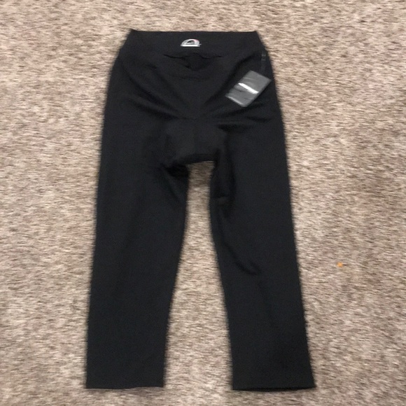 Women’s bicycle performance cycling pants new!! - Picture 1 of 6